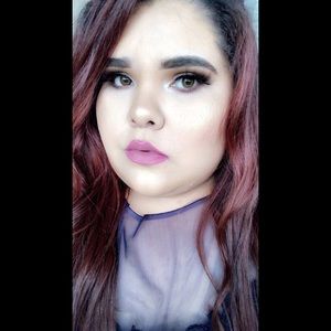 Meet your Posher, Nidia